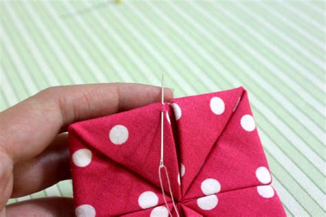 Fabric Flower Origami Tutorial ~ Free-Tutorial.net