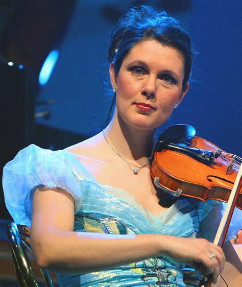 Freya Cremers (Violin, Clog Dancer); 1 Jan 2008 | Per Hauber… | Flickr