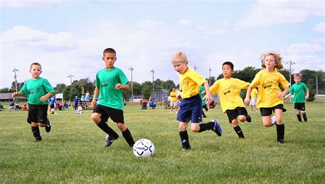 Entrenamiento para futbol infantil: los mejores ejercicios para entrenar :: Ejercicios de ...