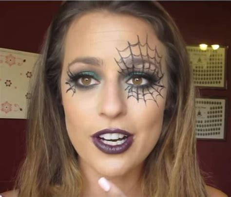 Spider web eye makeup … | Halloween makeup, Halloween scary face, Face painting halloween