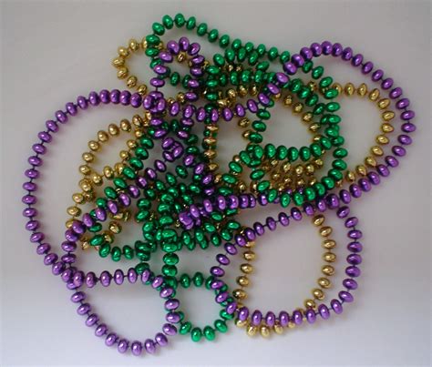 Mardi Gras Beads - New Orleans Photo (6548358) - Fanpop