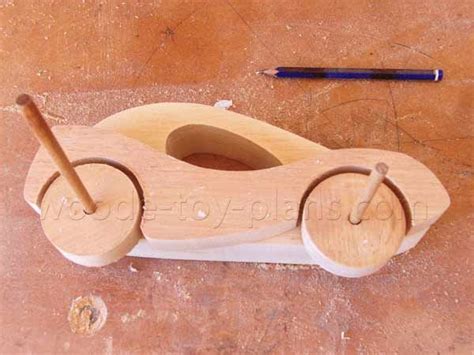 Wooden Car Designs: Free Templates and Instructions