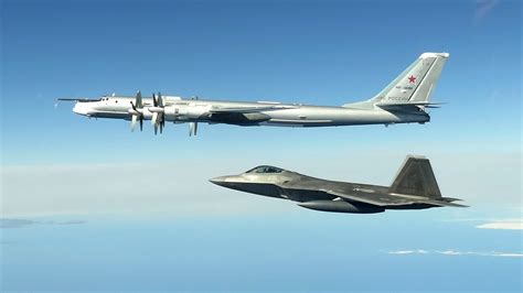 Russian nuclear-capable bombers fly near Alaska | KOIN.com