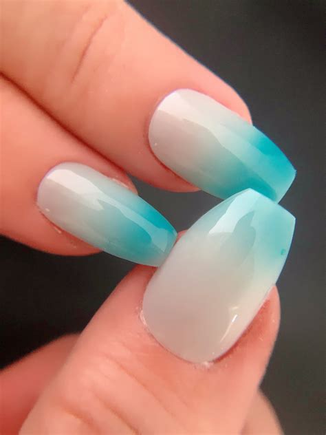 Pacific Sky Turquoise to Colorless Thermal Changing Nail - Etsy | Turquoise acrylic nails ...