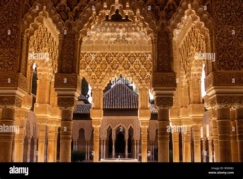 Alhambra interior hi-res stock photography and images - Alamy