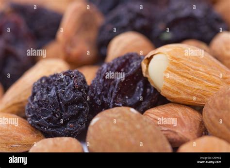 Raisins and nuts hi-res stock photography and images - Alamy