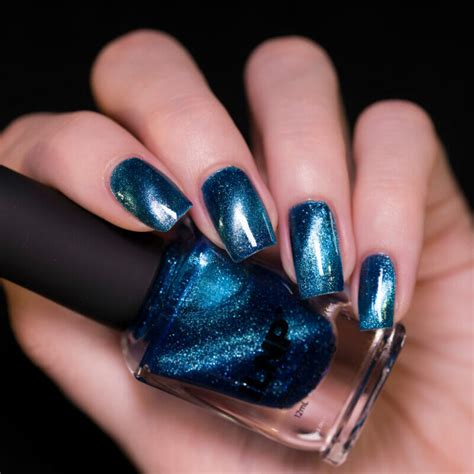 Zero Degrees - Midnight Blue Magnetic Nail Polish by ILNP