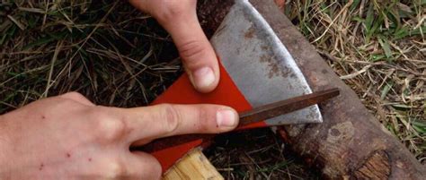 How to sharpen an axe (so sharp Gimli would use it!) | The Tool Yard