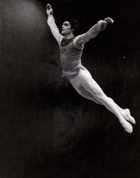 EDWARD VILLELLA - Sök på Google Famous Dancers, En Pointe, Houghton, Dance Fashion, Air, Vintage ...