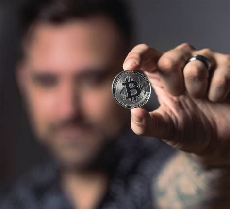 Bitcoin Returns: Chasing the Compass Rose? — FontsArena