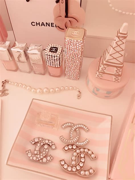 Chanel Wallpaper Laptop Aesthetic - canvas-story