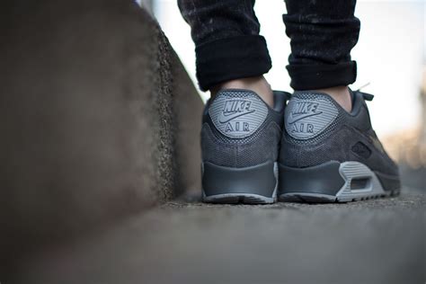 Nike Air Max 90 Premium “Dark Grey/Wolf Grey” | SBD