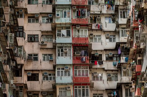 Urban hell: A look inside the cage homes of Hong Kong – Four Facades