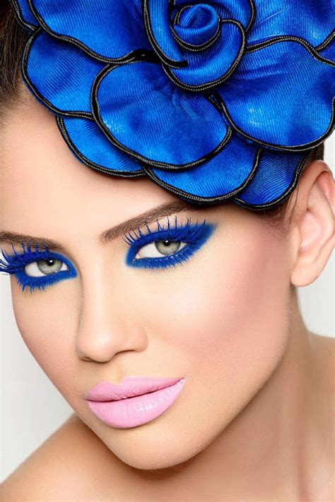 Blue Eye Makeup, Hair Makeup, Purse Your Lips, Blue Ivy Carter, Everything Is Blue, Eye Liner ...