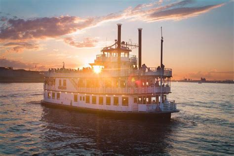 Boston Harbor Tours, Cruises and Private Charters - Mass Bay Lines