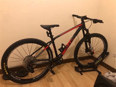 Giant ATX, Sports Equipment, Bicycles & Parts, Bicycles on Carousell