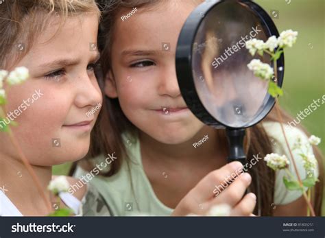 2,139 Couple Magnifying Glass Images, Stock Photos & Vectors | Shutterstock