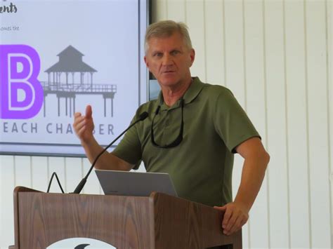 Hyatt gets acquainted with Fort Myers Beach Chamber | News, Sports ...