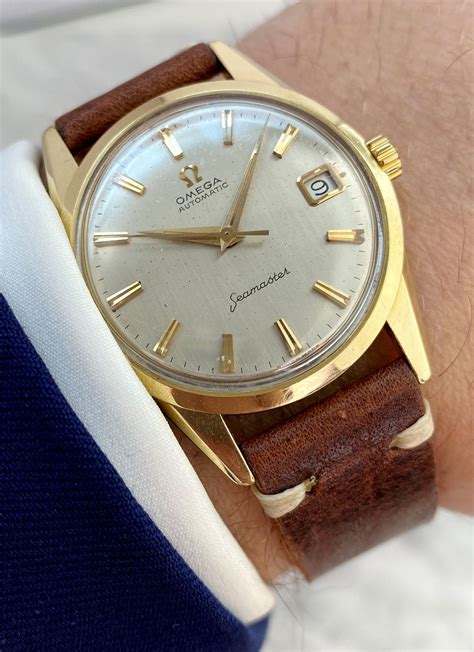 SOLID GOLD Omega Seamaster Vintage Automatic Date | Vintage Portfolio