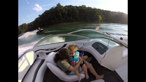 Boating at Lake Allatoona - YouTube