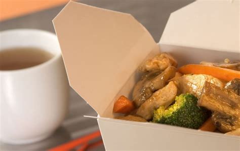 Broccoli, Carrot and Chicken Stir-Fry | Alberta Chicken Producers Recipes and Industry Information