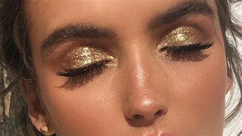 'Golden Hour Skin' Is The Pretty Makeup Hack For A Next-Level Glow ...