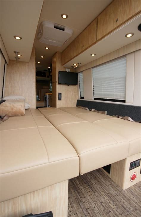 Luxurious Mercedes Sprinter Motorhome | Sprinter motorhome, Motorhome ...