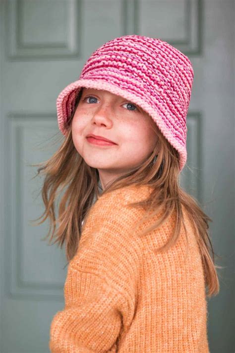 Free + Easy Bucket Hat Knitting Pattern