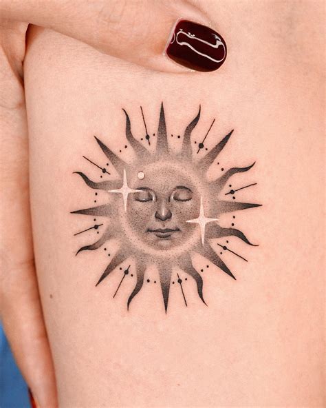 30 Brilliant Sun tattoo Ideas in 2023 – artisantattoo