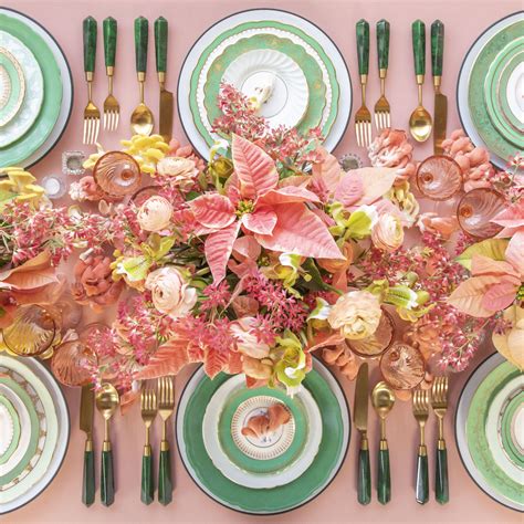 RENT: Maison Collection Matte Black Rimmed Charger + Vintage Green Botanicals Dinnerware + Gemma ...