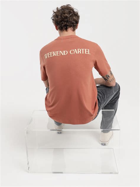 Weekend cartel Cartel Logo T-Shirt in Cinnamon Cinnamon | Glue Store