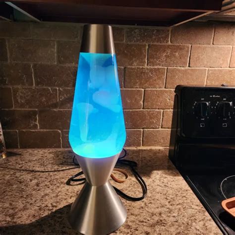 VINTAGE MOTION AND Glitter Lava Lamp Model 5200 Blue And Yellow 420 calming $49.00 - PicClick