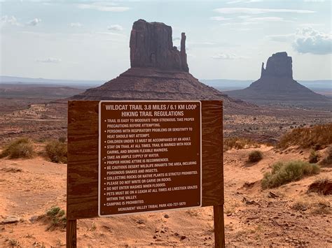 Hiking - Monument Valley View