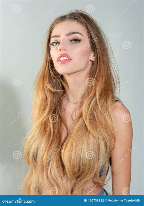 Blonde Woman with Beautiful Hair. Beautiful Woman Face of Gorgeous Girl ...