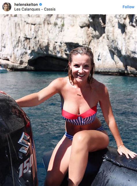 Helen Skelton Instagram: Star leaves fans STUNNED as she plunges off cliff in bikini video ...