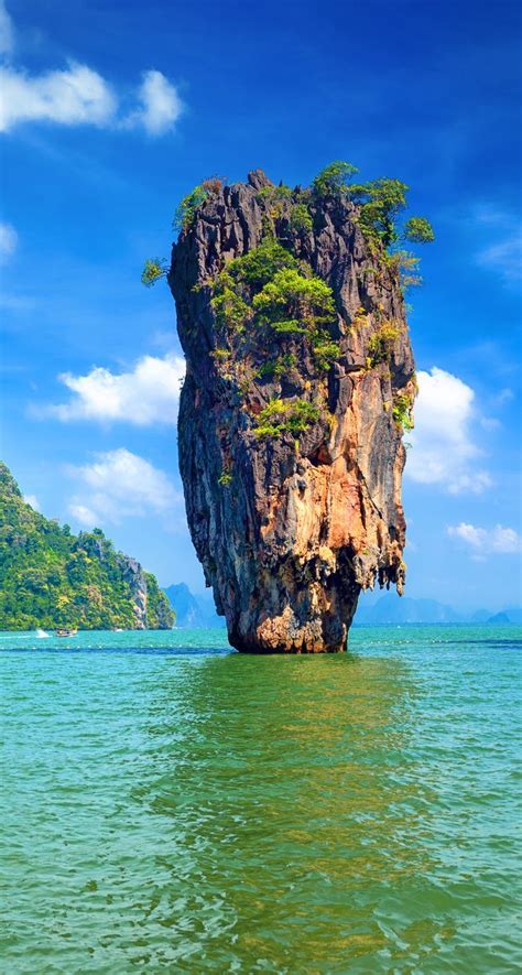 The Star-Studded Story Behind Ko Tapu, the Most Famous Islet in ...