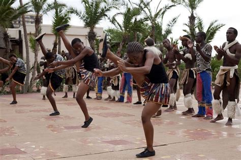 Female traditional Zulu dancers | uShaka Marine World, Durba… | Flickr