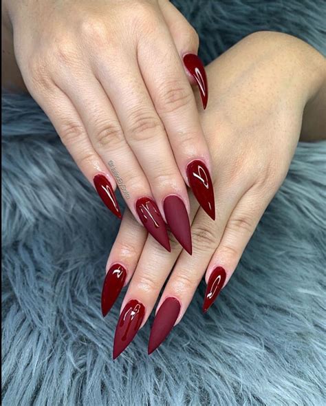 70 Dashing Maroon Nails For Fall 2020 - The Glossychic | Maroon nails ...