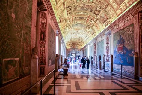 1001Places - Inside the Vatican Museums - 1001Places