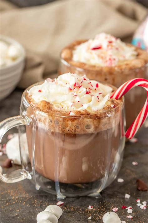 Peppermint Hot Chocolate - Valentina's Corner