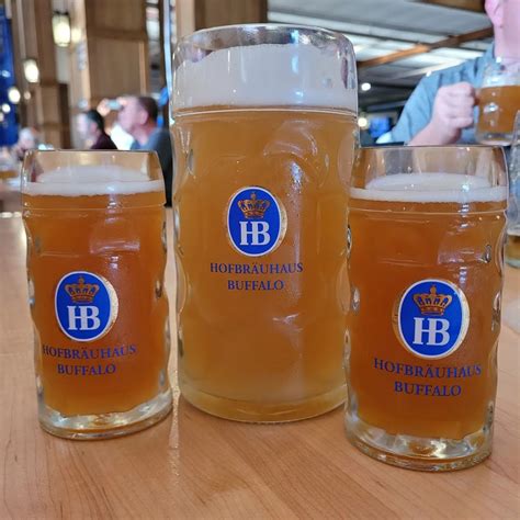 Hofbrauhaus Offers a Traditional German Oktoberfest Experience ...