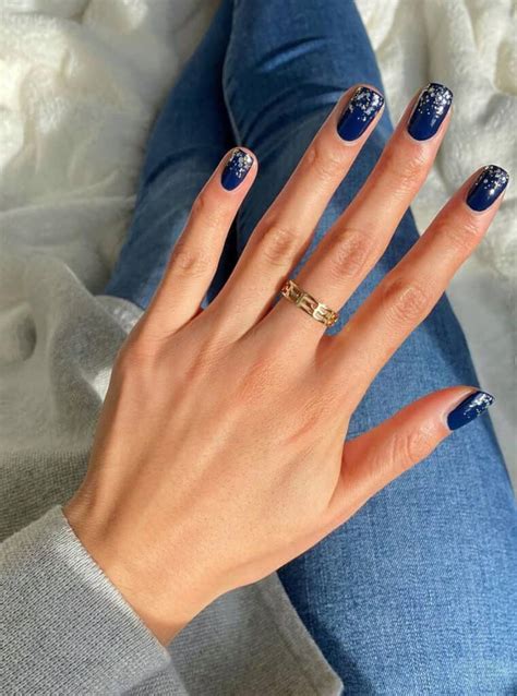 19+ Stunning Navy Blue Nails & Dark Blue Nails To Copy