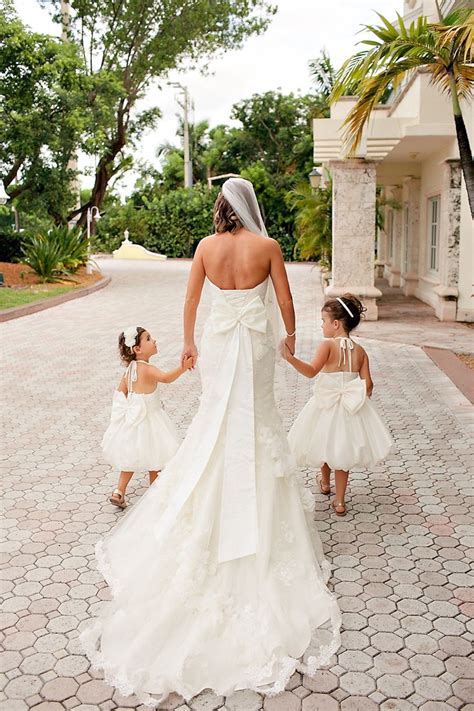 Key Largo Beach Wedding at Marriott Bay Resort from Elle Golden ...