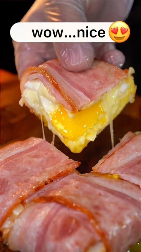 Runny eggs with Bacon & Cheese,who could refuse it?Via tiktok:@foodworld093 | Breakfast quiche ...