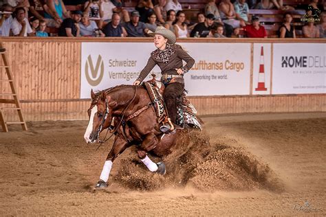 Gina Schumacher Wins The Invitational Non Pro to Become Newest NRHA ...