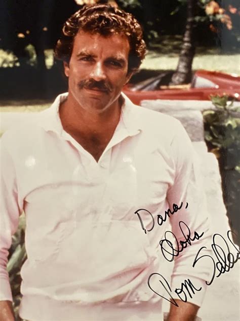 Magnum PI Tom Selleck signed photo | EstateSales.org