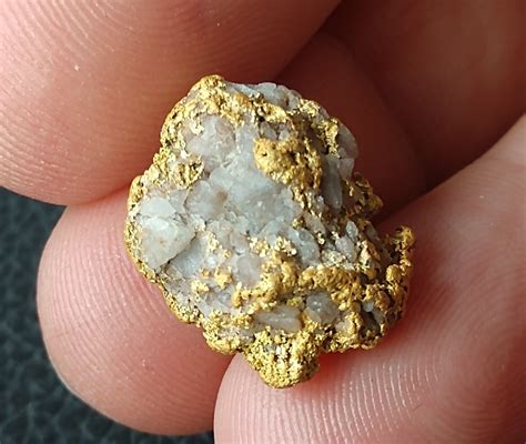 The Gold of Wickenburg - Mining & Prospecting in the Desert - How to Find Gold Nuggets