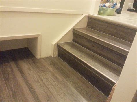 Vinyl Plank Flooring On Stairs Bullnose | Lanunmuda