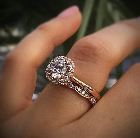 Halo Engagement Rings for Fall – Our Top 10 Picks – Raymond Lee Jewelers