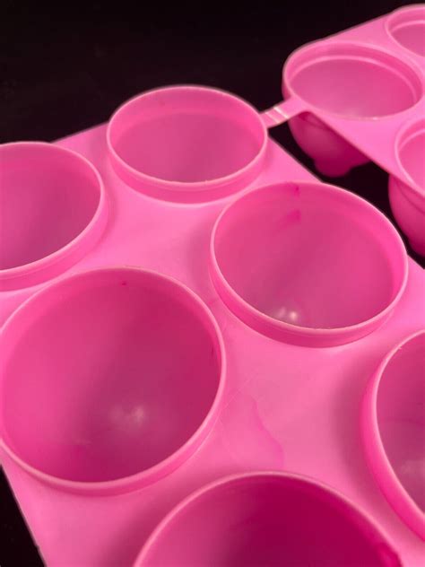 JELLO Jiggler EGG Molds Gelatin SHOTS Pink EASTER Party | eBay